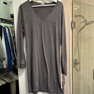 Gray V-Neck Long Sleeve night shirt